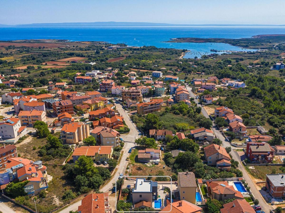 Villa Noemi By Interhome Лижнян Экстерьер фото