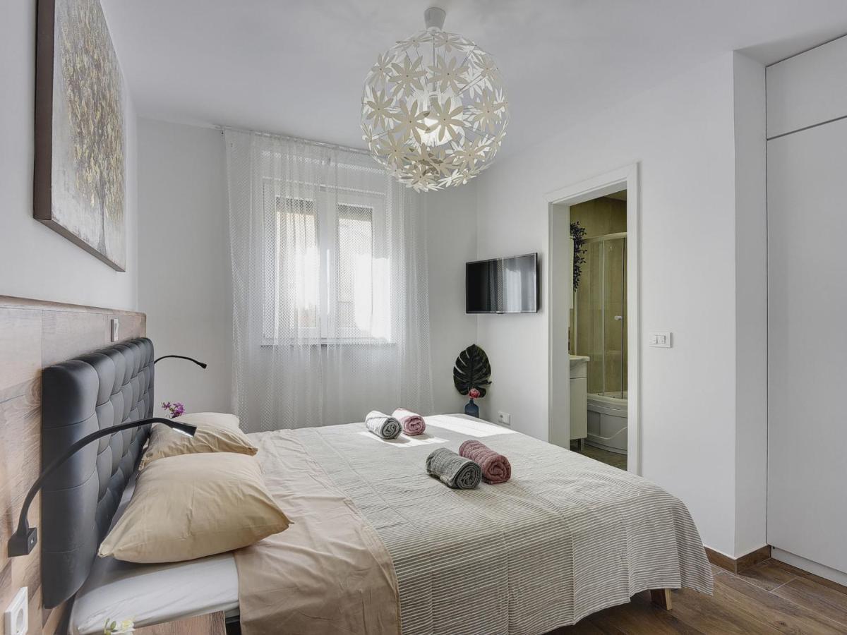 Villa Noemi By Interhome Лижнян Экстерьер фото